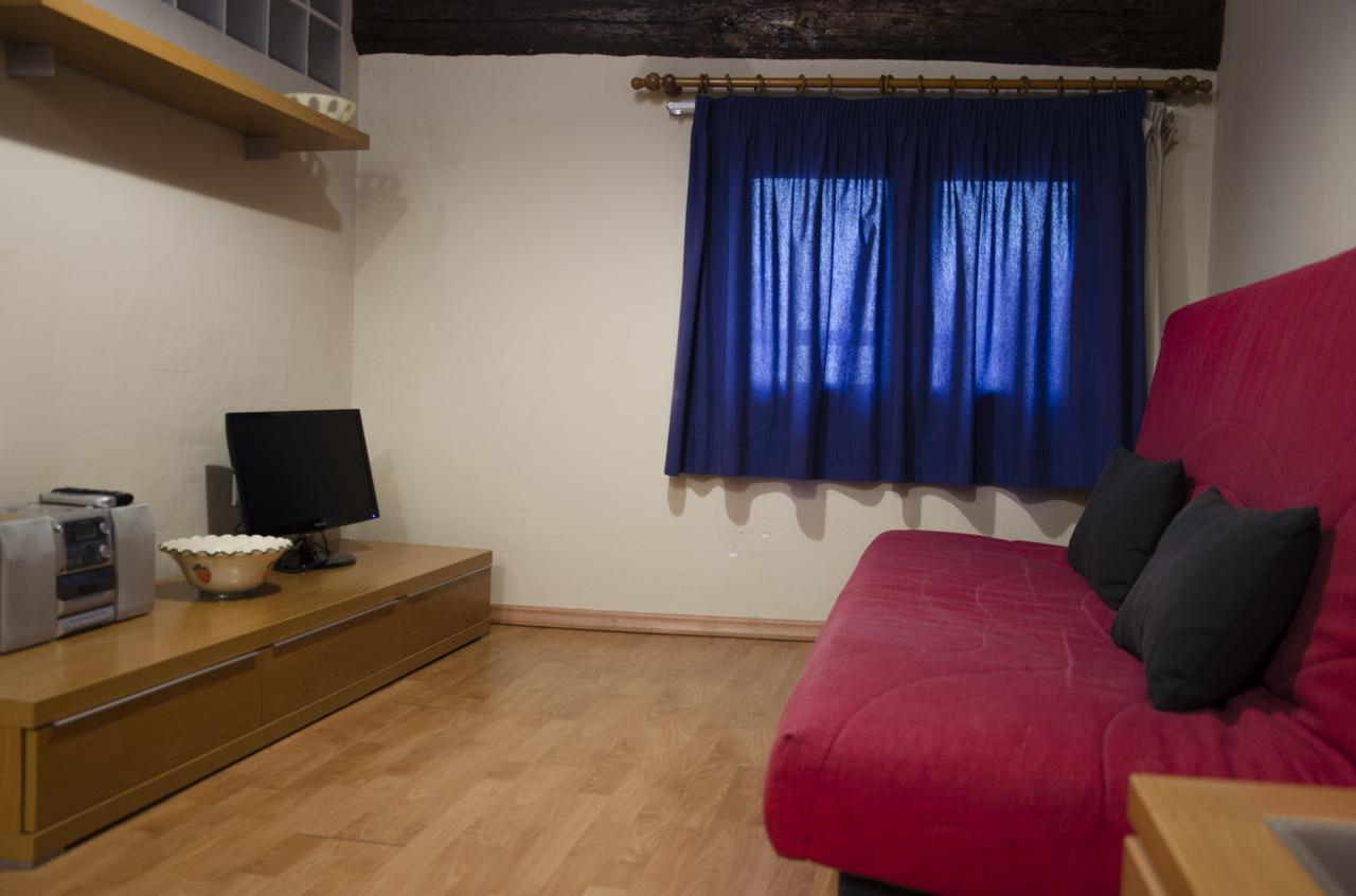 Apartaments El Jac Montblanc Bagian luar foto