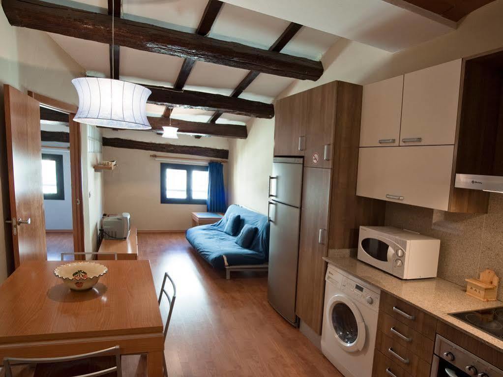 Apartaments El Jac Montblanc Bagian luar foto